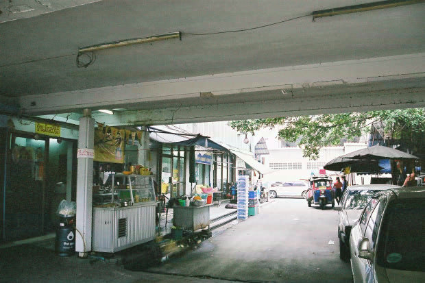 �o���R�N�ҁE���̂P
(620�~413pixel,74.7KB)