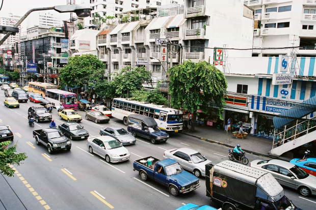 �o���R�N�ҁE���̂P
(620�~413pixel,114.1KB)