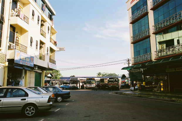 �}���[�V�A�ҁE���̂P
(620�~413pixel,73.0KB)