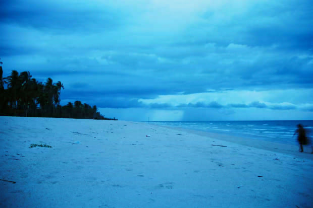 �}���[�V�A�ҁE���̂R
(620�~413pixel,37.5KB)