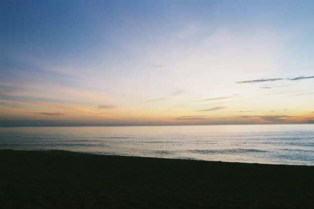 �}���[�V�A�ҁE���̂R
(620�~413pixel,29.4KB)