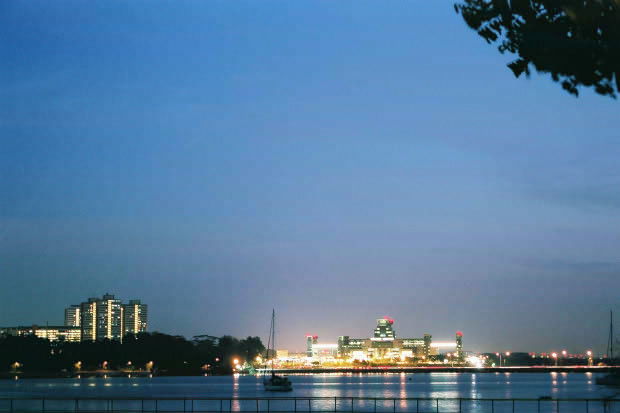 �}���[�V�A�ҁE���̂U
(620�~413pixel,36.0KB)