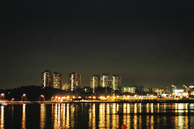 �}���[�V�A�ҁE���̂U
(620�~413pixel,54.2KB)