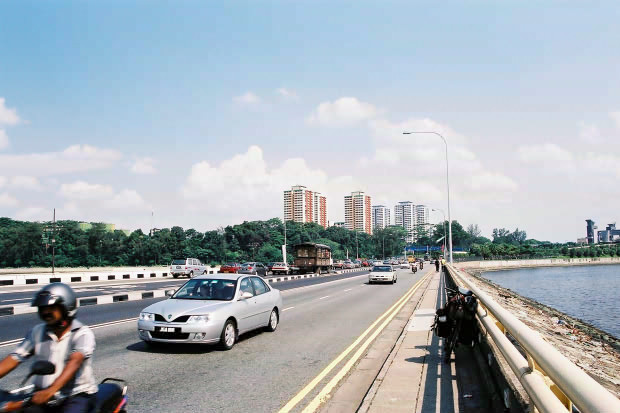 �V���K�|�[���E���̂P
(620�~413pixel,62.3KB)