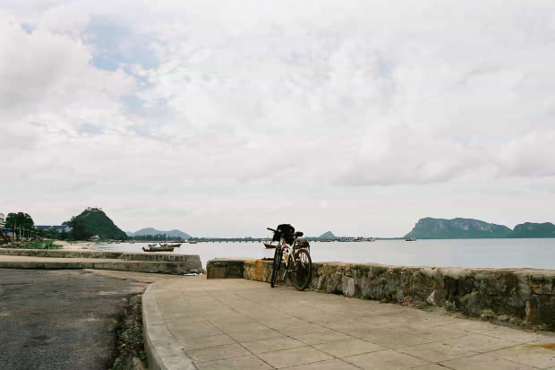 �^�C�ҁE���̂Q
(620�~413pixel,40.2KB)