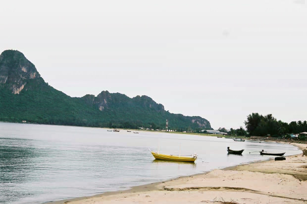 �^�C�ҁE���̂Q
(620�~413pixel,40.5KB)