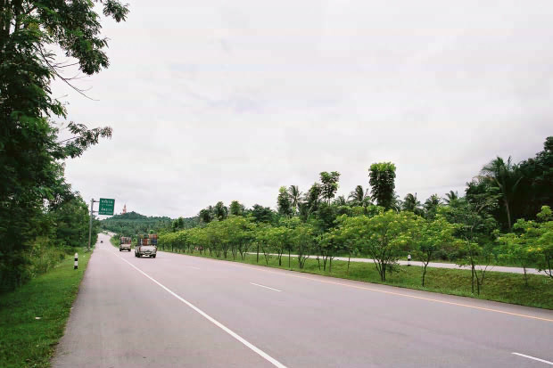 �^�C�ҁE���̂S
(620�~413pixel,54.8KB)