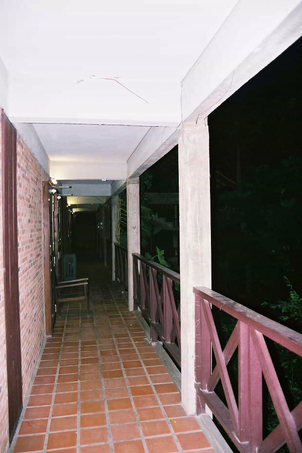 �^�C�ҁE���̂W
(620�~930pixel,112.9KB)