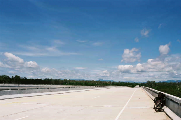 �^�C�ҁE���̂P�P
(620�~413pixel,39.1KB)