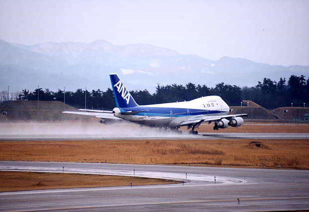 �����E���c��`
(620�~426pixel,35.1KB)