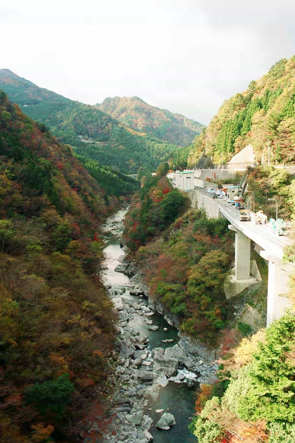 �H�̑c�J
(413�~620pixel,69.4KB)