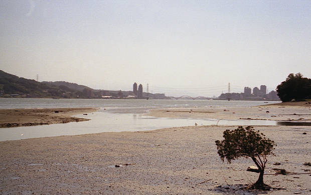 �W��
(620�~389pixel,36.4KB)