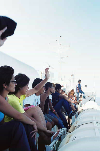 �񌩍`�o�q
(413�~620pixel,26.8KB)