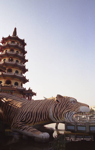 ���Y�E�@���K
(393�~620pixel,31.7KB)