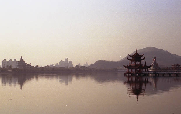 ���Y�E�@���K
(620�~391pixel,21.2KB)