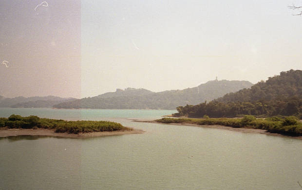 ���Y�E�@���K
(620�~391pixel,22.1KB)