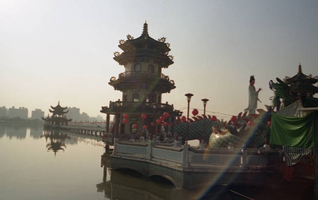 ���Y�E�@���K
(620�~390pixel,23.2KB)