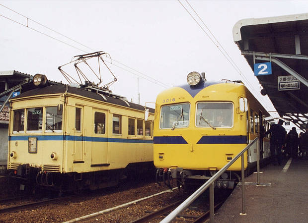 �ꔨ�d��
(620�~450pixel,51.1KB)