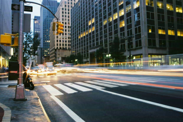 14.�j���[���[�N
(620�~413pixel,54.4KB)