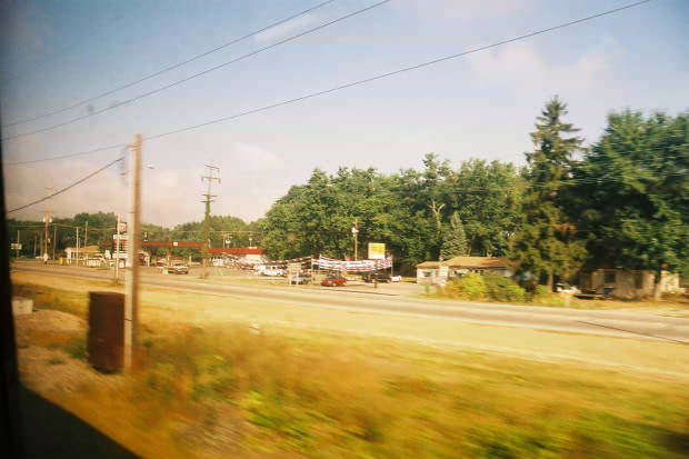 15-LAKE SHORE LIMITED����(�ɂ�[��[�����V�J�S�j
(620�~413pixel,37.6KB)