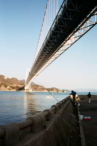 �����勴
(413�~620pixel,42.8KB)