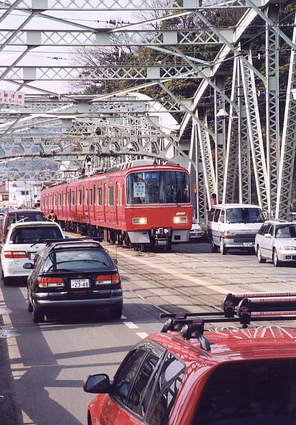 ���R��
(433�~620pixel,77.8KB)