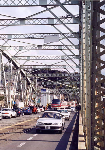 ���R��
(433�~620pixel,75.5KB)