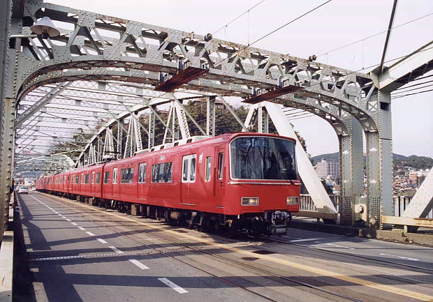 ���R��
(620�~433pixel,69.9KB)