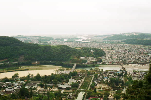 �⍑��Q
(620�~413pixel,53.7KB)