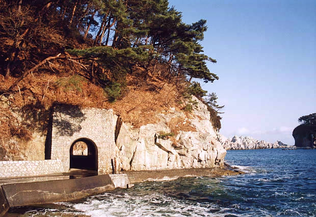 �{��
(620�~426pixel,72.2KB)