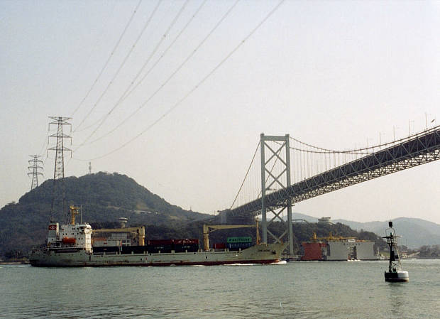 �֖�C���勴
(620�~449pixel,34.7KB)