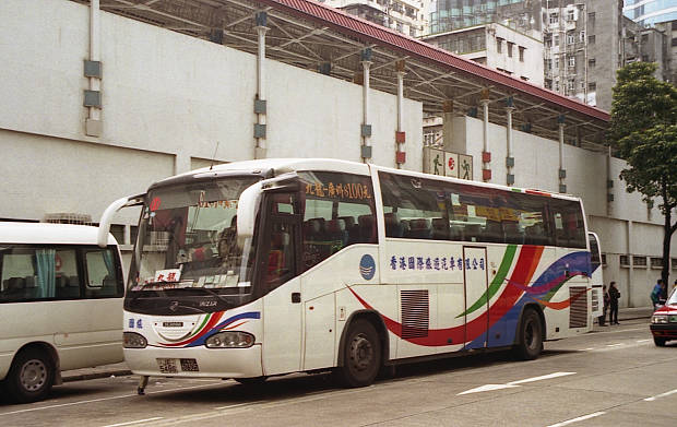 ���ׂ̒��̊X�A�㗴
(620�~391pixel,55.0KB)