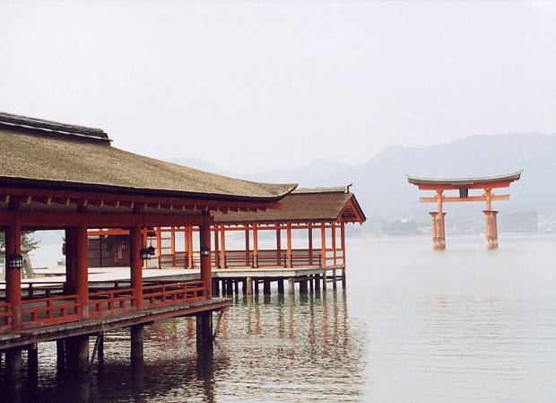 �{��
(620�~449pixel,41.3KB)