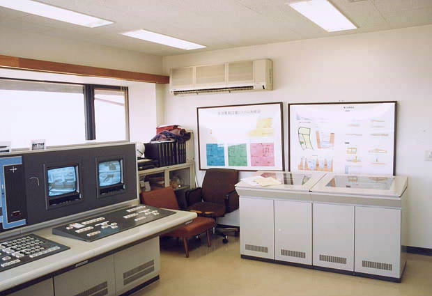 �����Βn
(620�~425pixel,35.3KB)