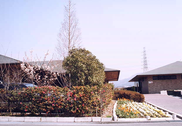 �����Βn
(620�~432pixel,55.1KB)