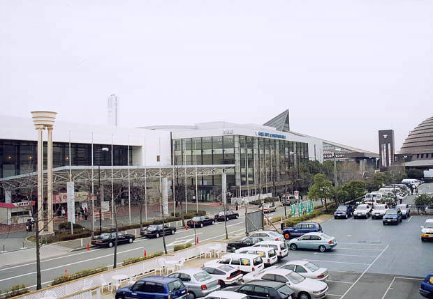 �|�[�g�A�C�����h
(620�~429pixel,45.2KB)