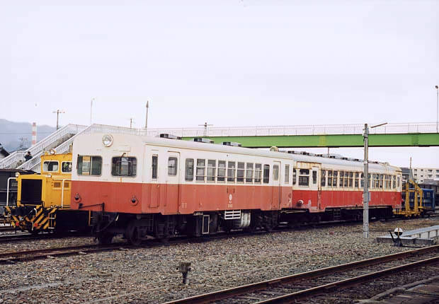 �{�ÁE��
(620�~430pixel,45.1KB)