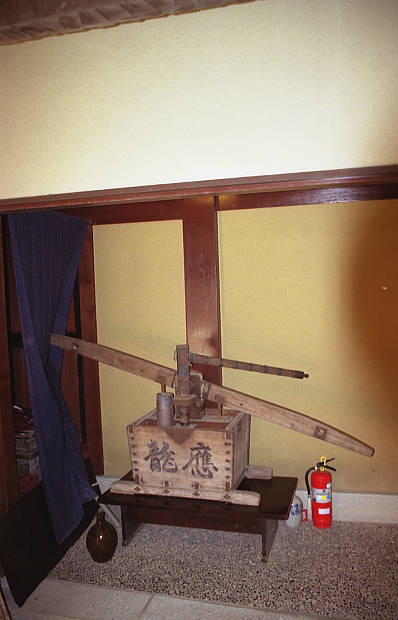 �����E���̉���
(398�~620pixel,33.5KB)