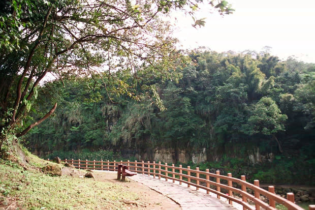 �\���E�Q�`�R��
(620�~413pixel,89.2KB)