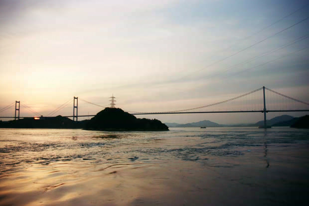 ���܂Ȃ݊C���̗[���
(620�~413pixel,41.1KB)