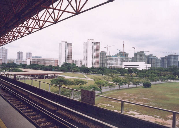 �V���K�|�[��
(620�~444pixel,52.5KB)