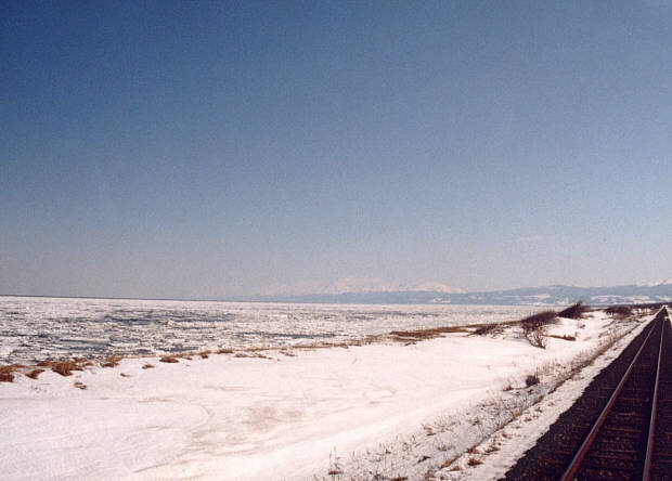 �Η��E�k�l
(620�~444pixel,31.1KB)