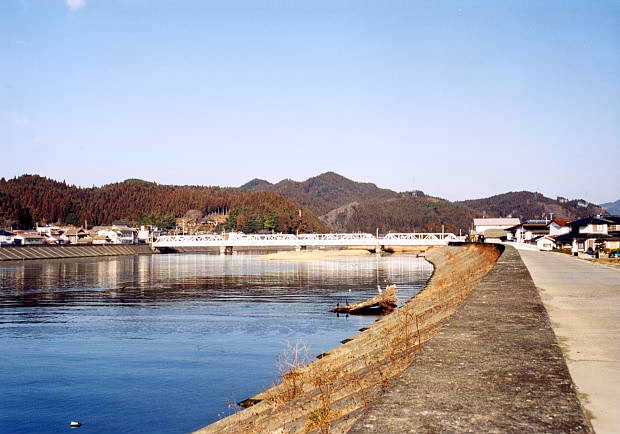 ���O���c
(620�~434pixel,46.0KB)