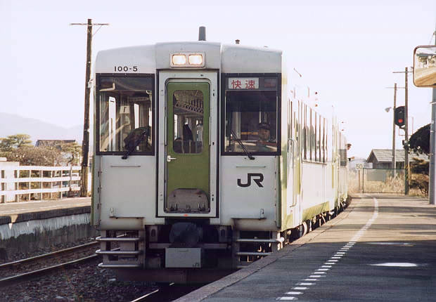 ���O���c
(620�~430pixel,43.0KB)