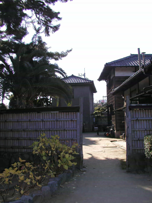 �����E�ʑ�����
(620�~826pixel,114.6KB)