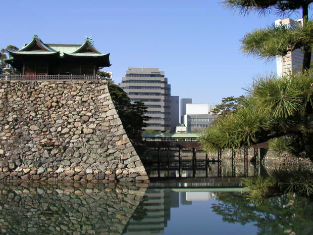 �����E�ʑ�����
(620�~465pixel,102.0KB)