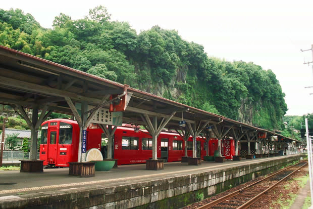 �|�c�̊X����
(620�~413pixel,90.7KB)