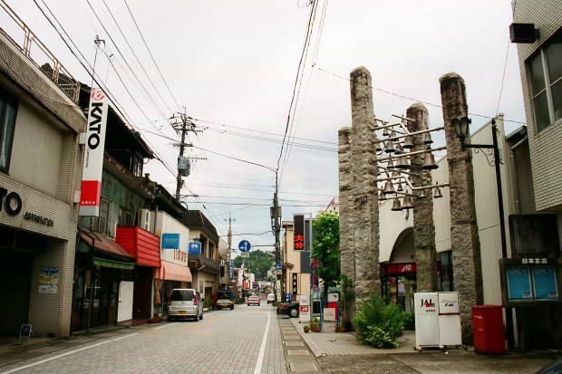 �|�c�̊X����
(620�~413pixel,83.1KB)