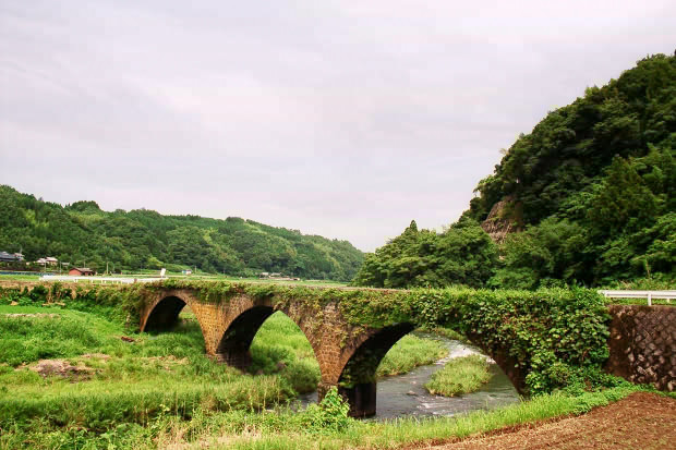 �|�c�E�킫���̗�
(620�~413pixel,83.8KB)