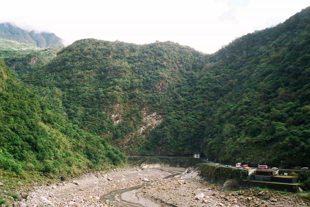 ���t�K���i��
(620�~413pixel,71.5KB)